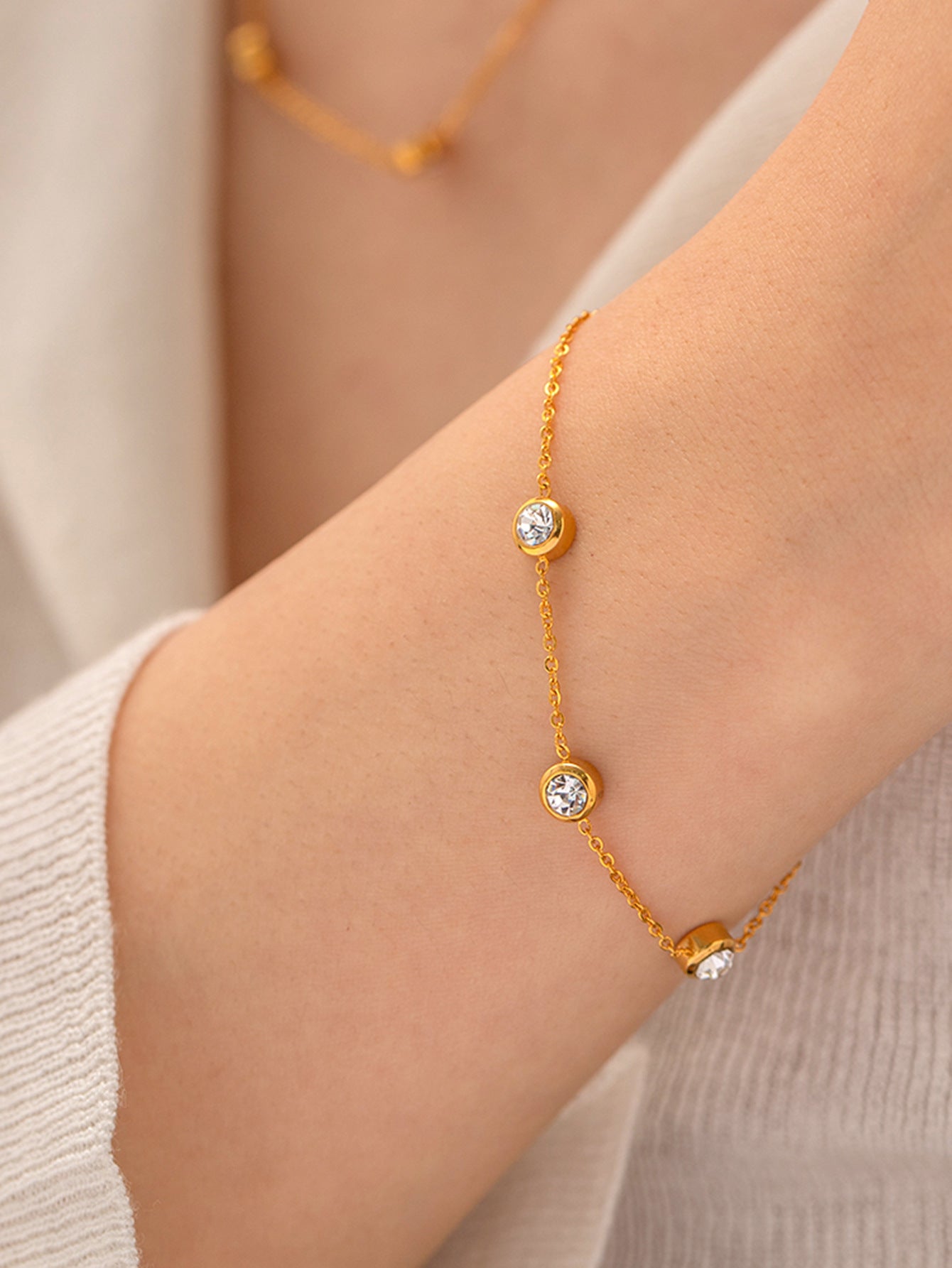 18K Gold-Plated Stainless-Steel Bracelet with Round Zircon