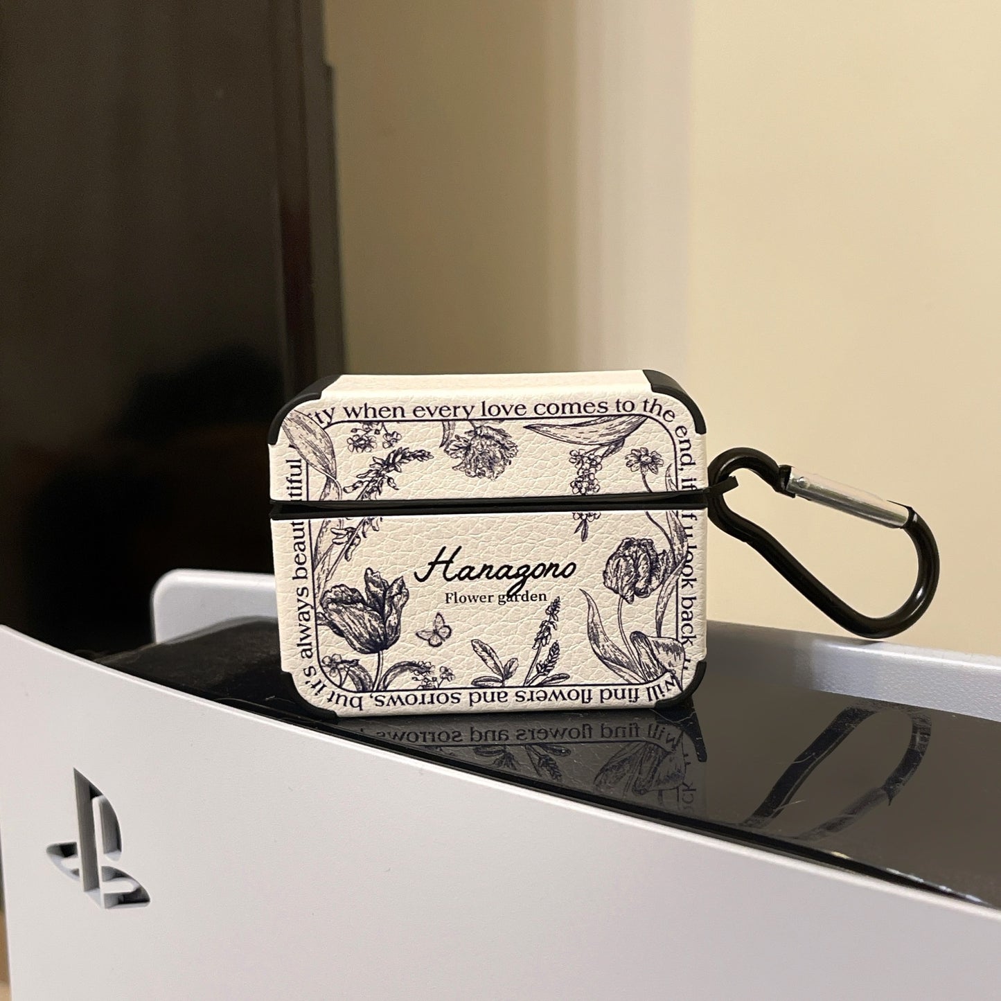 Retro French Rose AirPods Case – Vintage Floral Protection
