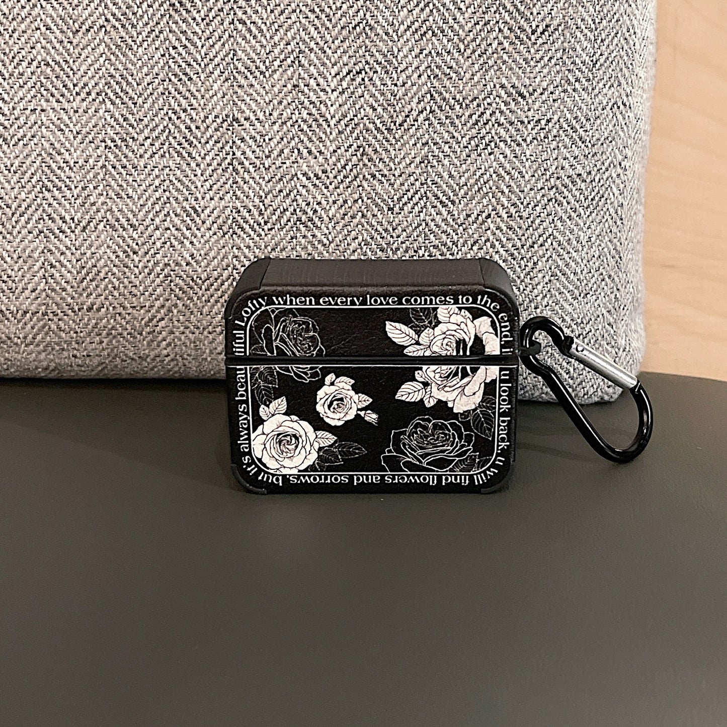 Retro French Rose AirPods Case – Vintage Floral Protection